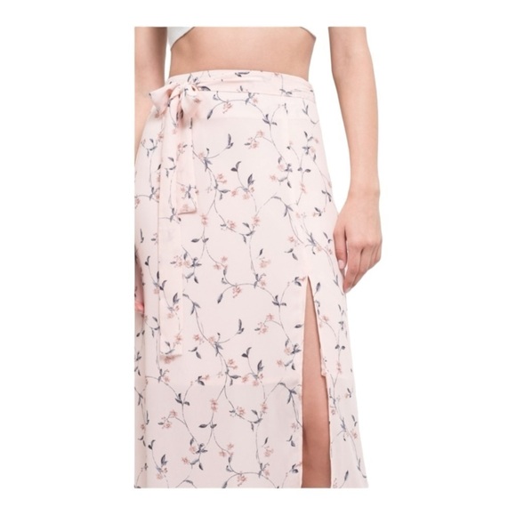 JOA x Revolve Light Pink Floral Tie Waist High Slit Maxi Skirt Small NWT - Picture 8 of 14